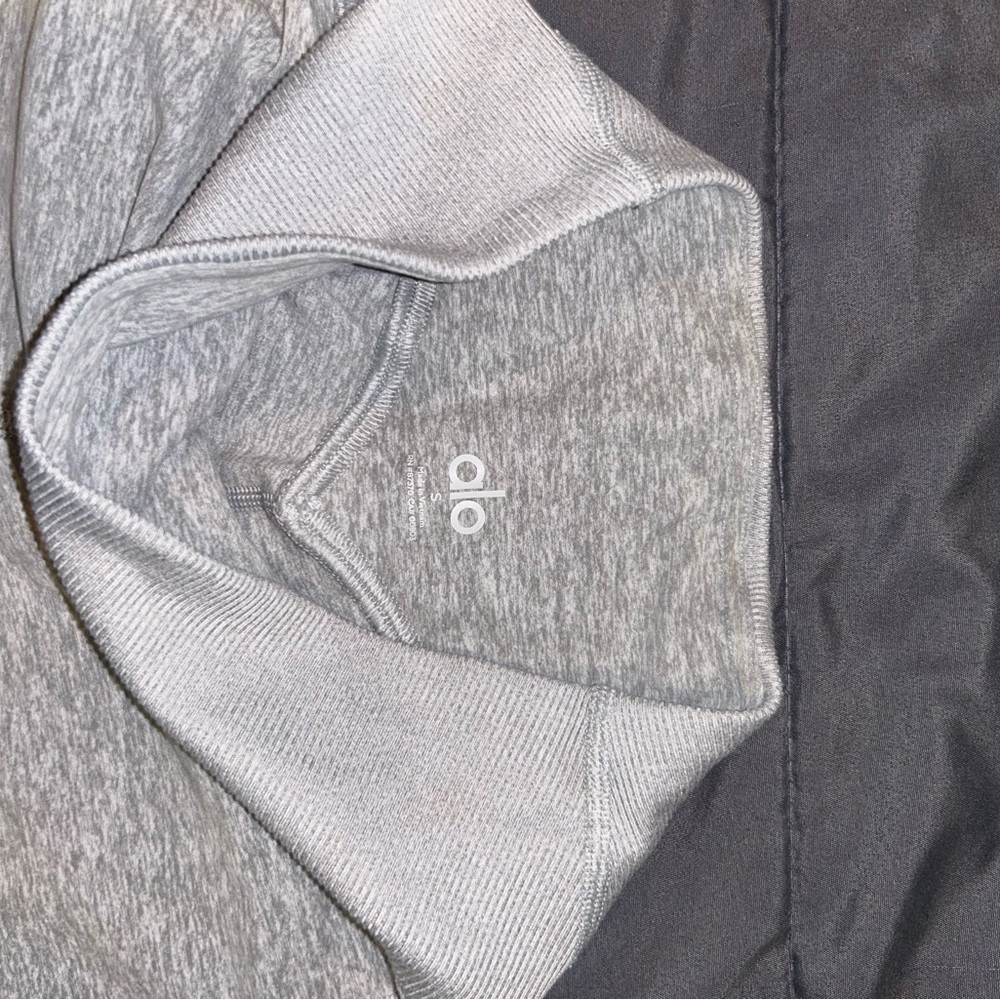 ALO Yoga Gray Leggings